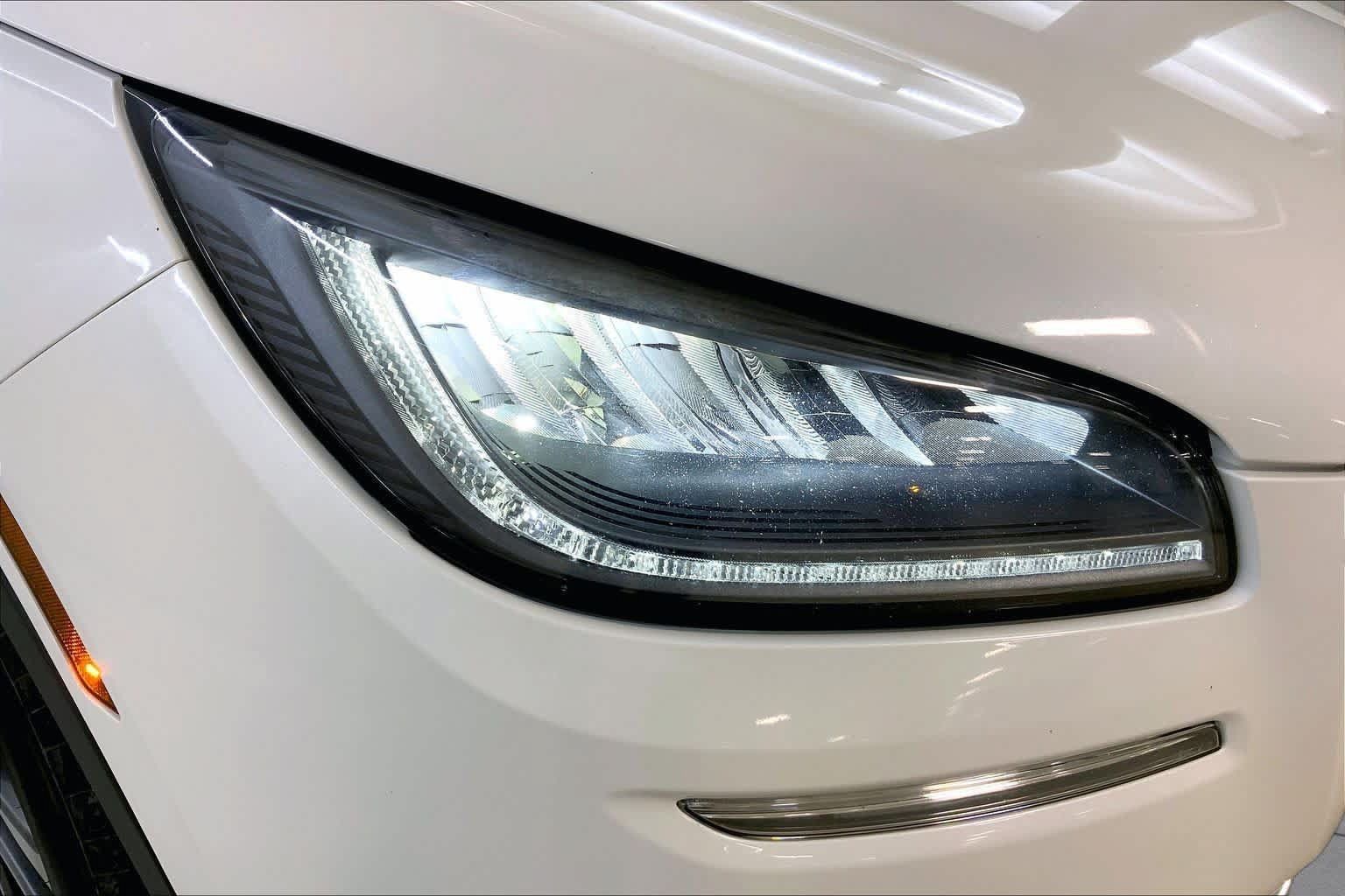 Used 2020 Lincoln Corsair AWD w/ Equipment Group 101A image 27