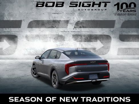 New 2025 Kia K4 EX image 4