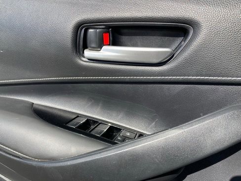 Used 2024 Toyota Corolla SE image 12