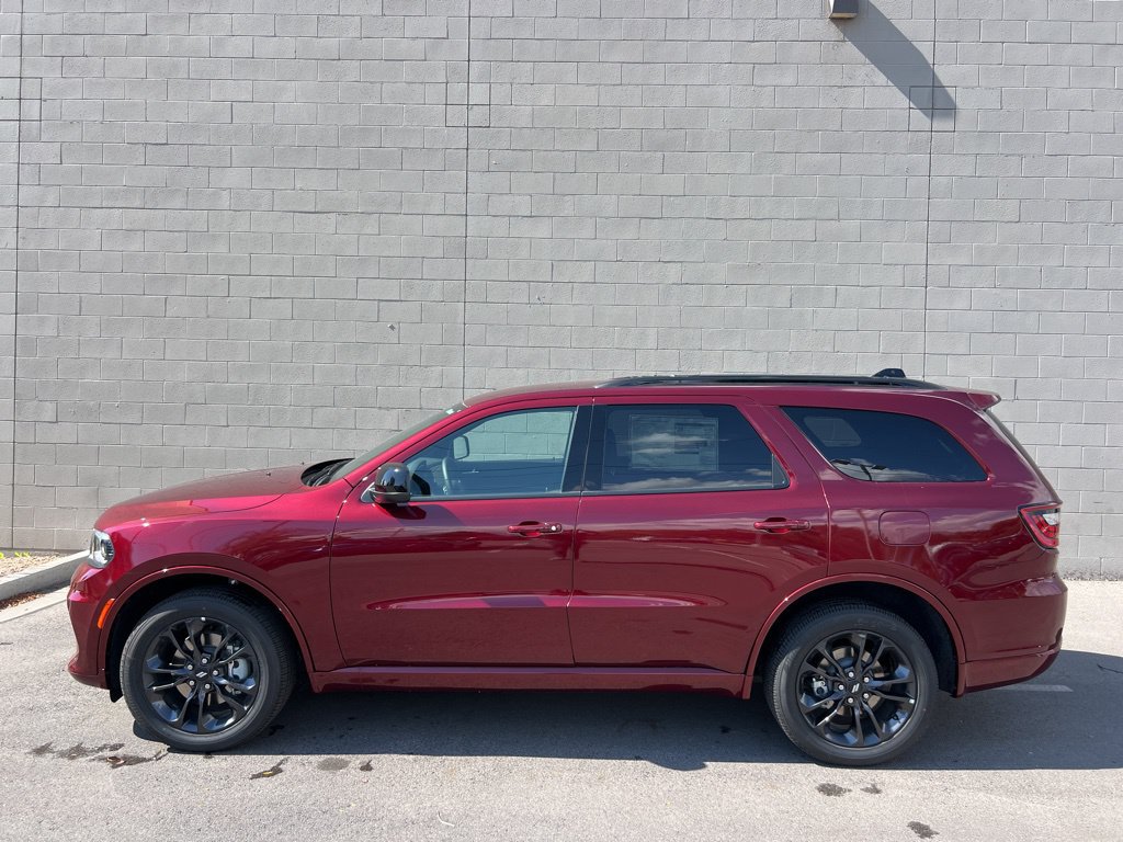 Used 2026 Dodge Durango GT w/ Blacktop Package AWD/4WD image 3