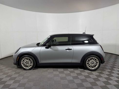 Certified 2025 MINI Cooper S image 4
