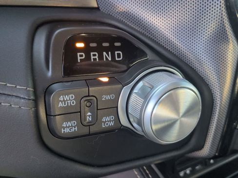 Certified 2019 RAM 1500 Limited w/ Advanced Safety Group image 32