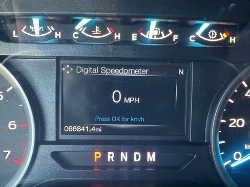 Used 2019 Ford F150 XLT w/ Equipment Group 302A Luxury image 5