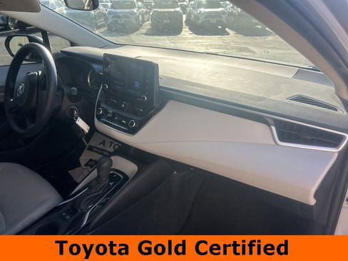 Certified 2022 Toyota Corolla LE image 7