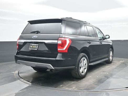 Used 2020 Ford Expedition XLT w/ Equipment Group 202A image 6