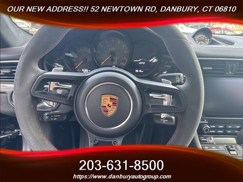 Used 2018 Porsche 911 GT3 RWD image 13