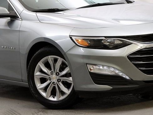 Used 2024 Chevrolet Malibu LT FWD image 3