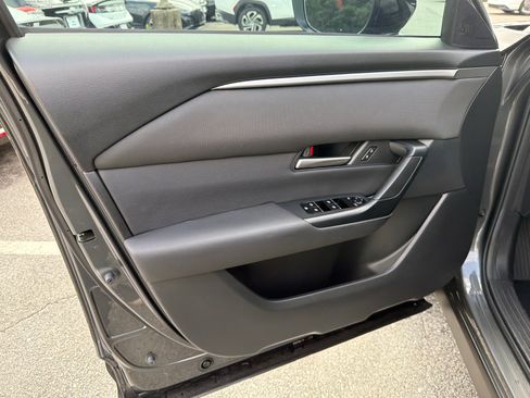 Used 2024 MAZDA CX-50 AWD 2.5 S w/ Preferred Package image 11