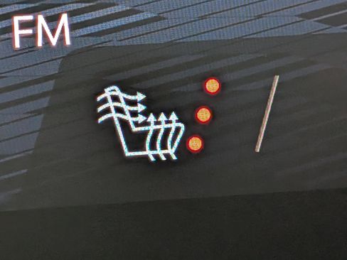 Used 2024 Chevrolet Equinox EV LT w/ LPO, Blackout Package image 30