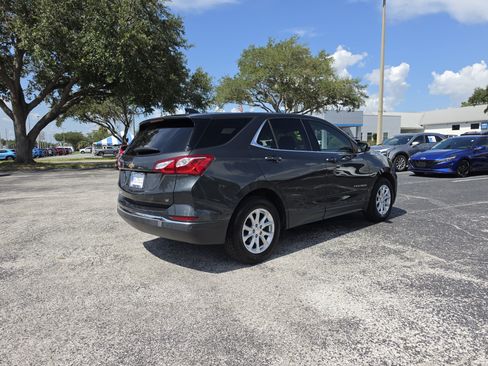 Used 2019 Chevrolet Equinox LT FWD image 5