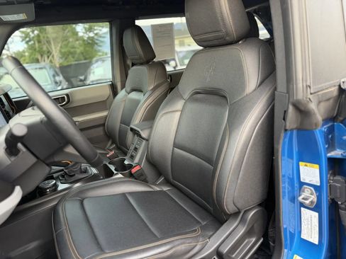 Used 2023 Ford Bronco Badlands AWD/4WD image 15