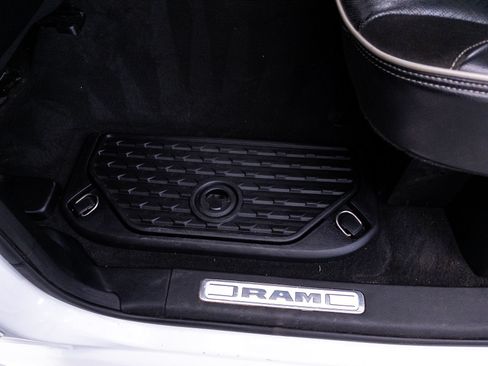 Used 2022 RAM 1500 Laramie RWD image 11