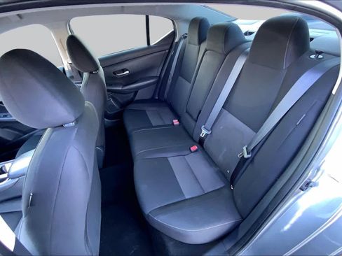 Used 2022 Nissan Sentra SV w/ All-Weather Package FWD image 17