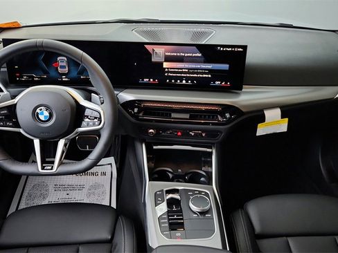 Used 2025 BMW 330i xDrive Sedan w/ M Sport Package image 29