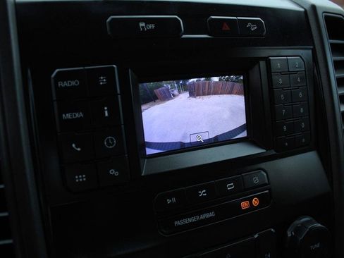 Used 2022 Ford F250 XL w/ Power Equipment Group AWD/4WD image 26
