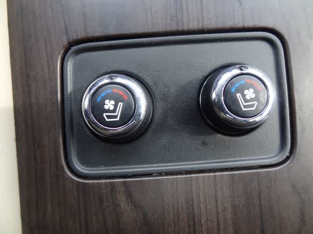 Used 2022 Nissan Murano Platinum w/ Cargo Package AWD/4WD image 36