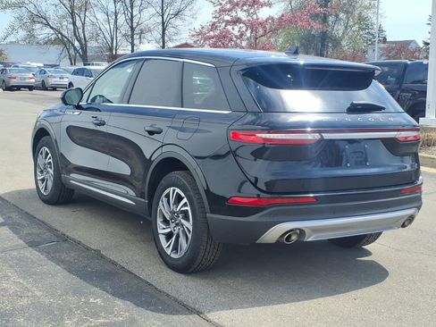 Certified 2023 Lincoln Corsair FWD w/ Equipment Group 101A image 4