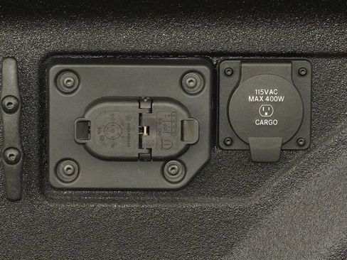 Used 2024 RAM 2500 Laramie image 34