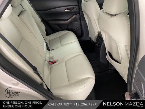 Used 2022 MAZDA CX-30 AWD 2.5 S w/ Premium Package image 44