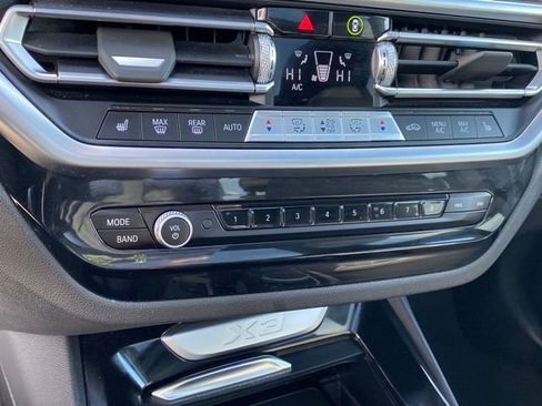 Used 2024 BMW X3 xDrive30i image 13