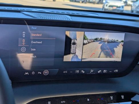 New 2026 Buick Enclave Avenir w/ Super Cruise Package AWD/4WD image 12