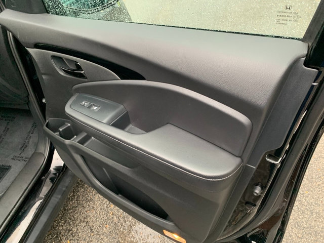 Used 2023 Honda Passport Elite image 15