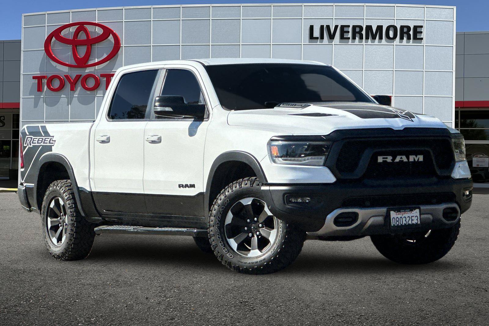 Used 2021 RAM 1500 Rebel w/ Rebel Level 2 Equipment Group AWD/4WD image 2