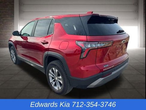 Used 2026 Chevrolet Equinox LT w/ Convenience Package II image 11