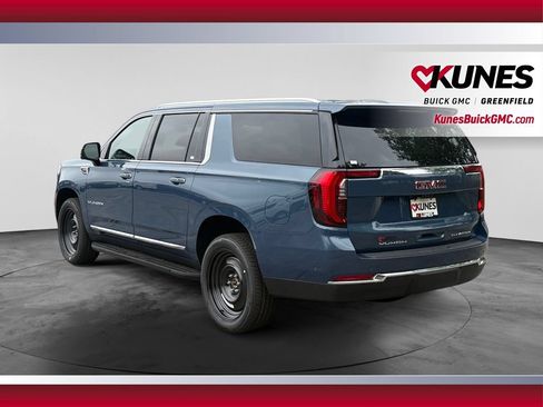 New 2026 GMC Yukon XL Elevation w/ Elevation Premium Package AWD/4WD image 6
