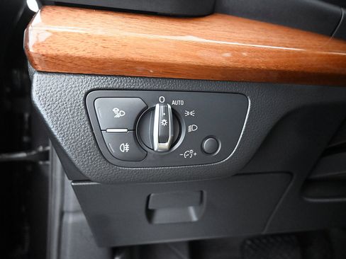 Used 2021 Audi Q5 2.0T Premium Plus image 8