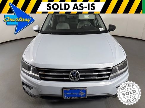 Used 2018 Volkswagen Tiguan S FWD image 3