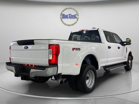 Used 2022 Ford F350 XL w/ STX Appearance Package image 5