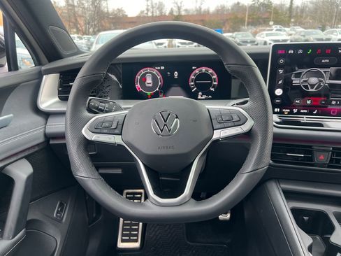 New 2026 Volkswagen Tiguan SE R-Line AWD/4WD image 25