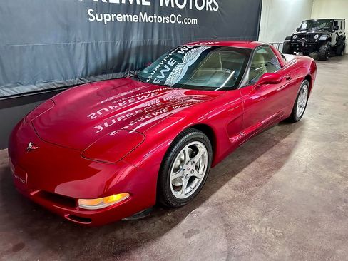 Used 2000 Chevrolet Corvette Coupe w/ Memory Pkg image 5