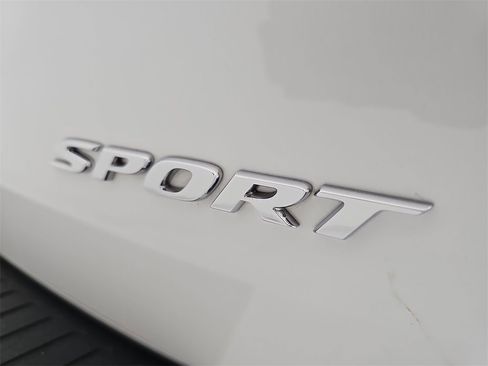 Used 2023 Honda Odyssey Sport image 54