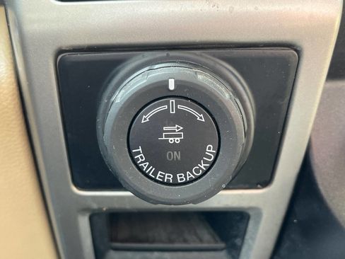 Used 2019 Ford F150 Lariat w/ Equipment Group 502A Luxury image 17