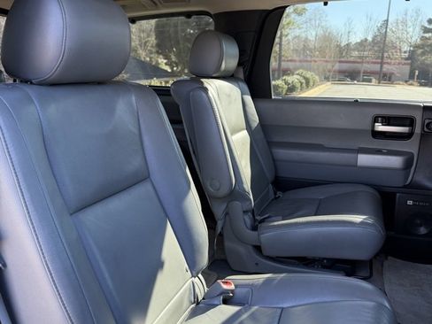 Used 2008 Toyota Sequoia Limited image 23