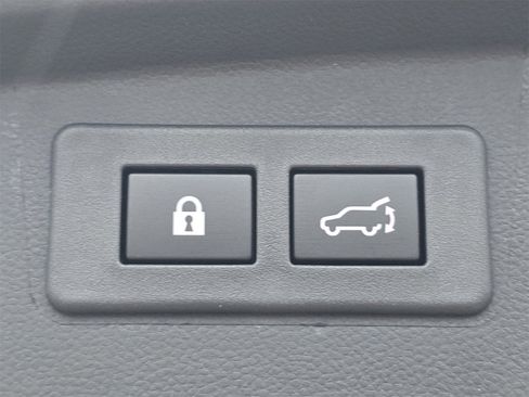 Used 2025 Subaru Outback Limited XT image 16