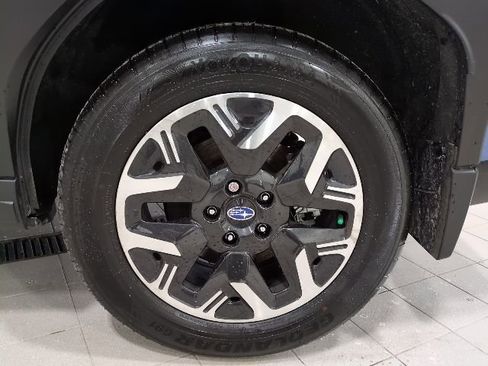 Certified 2025 Subaru Forester Premium image 20