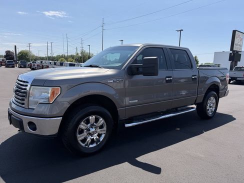 Used 2012 Ford F150 XLT w/ XLT Chrome Pkg AWD/4WD image 4
