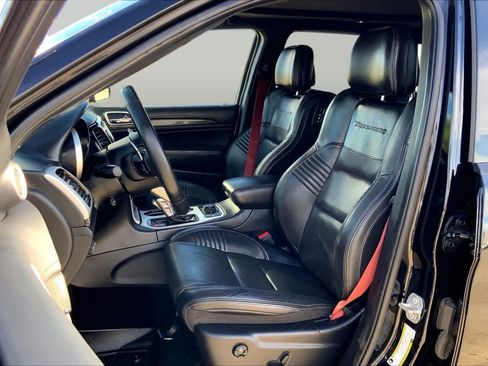 Used 2020 Jeep Grand Cherokee Trackhawk AWD/4WD image 8