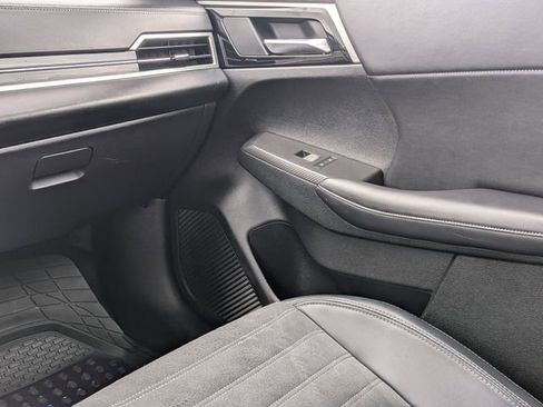 Used 2024 Mitsubishi Outlander SE FWD image 18