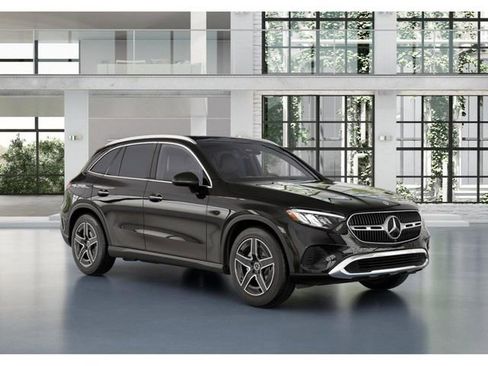 New 2026 Mercedes-Benz GLC 300 4MATIC image 11