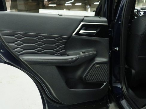 New 2026 Mitsubishi Outlander SEL FWD image 26