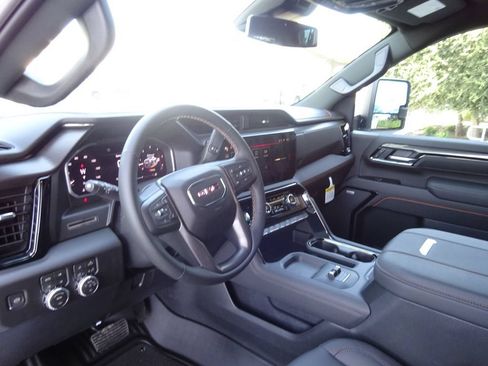 New 2026 GMC Sierra 2500 AT4 AWD/4WD image 13