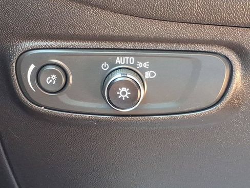Used 2023 Chevrolet Equinox LT AWD/4WD image 14