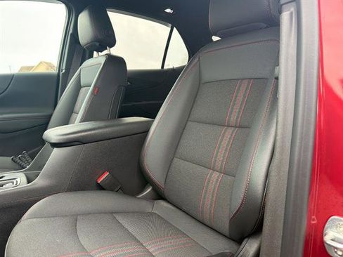 Used 2023 Chevrolet Equinox RS w/ LPO, Floor Liner Package image 36