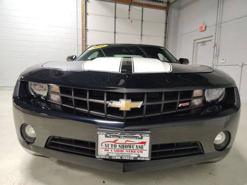 Used 2010 Chevrolet Camaro LT w/ RS Package RWD image 3
