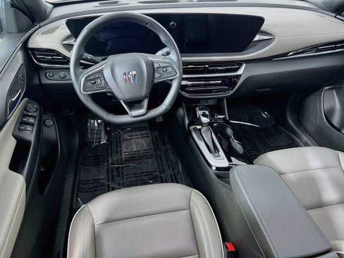 Certified 2024 Buick Envista Avenir FWD image 20