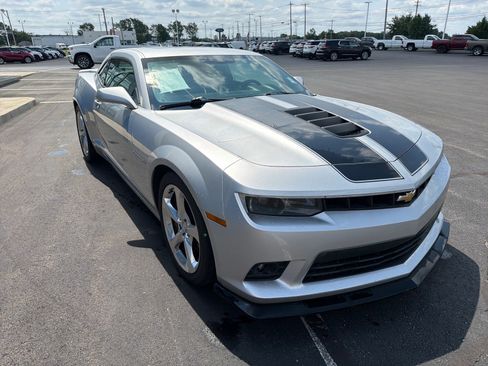 Used 2014 Chevrolet Camaro SS w/ RS Package RWD image 6